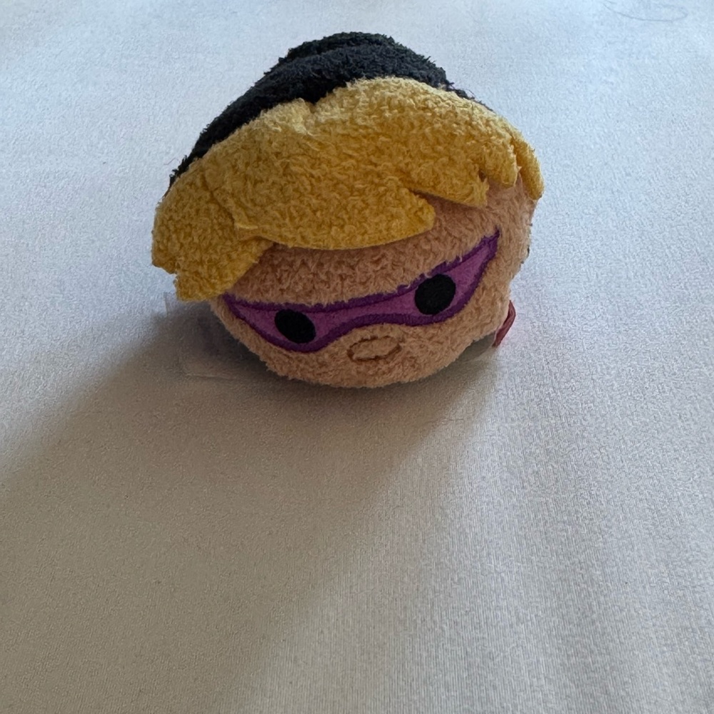 Disney & Marvel Tsum Tsum Mini Plush Avengers Bunde - Picture 2 of 15